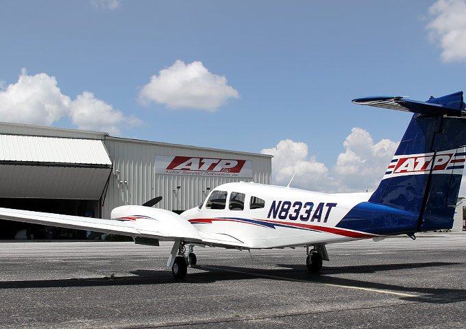 Factory-New Piper PA-44 Seminole
