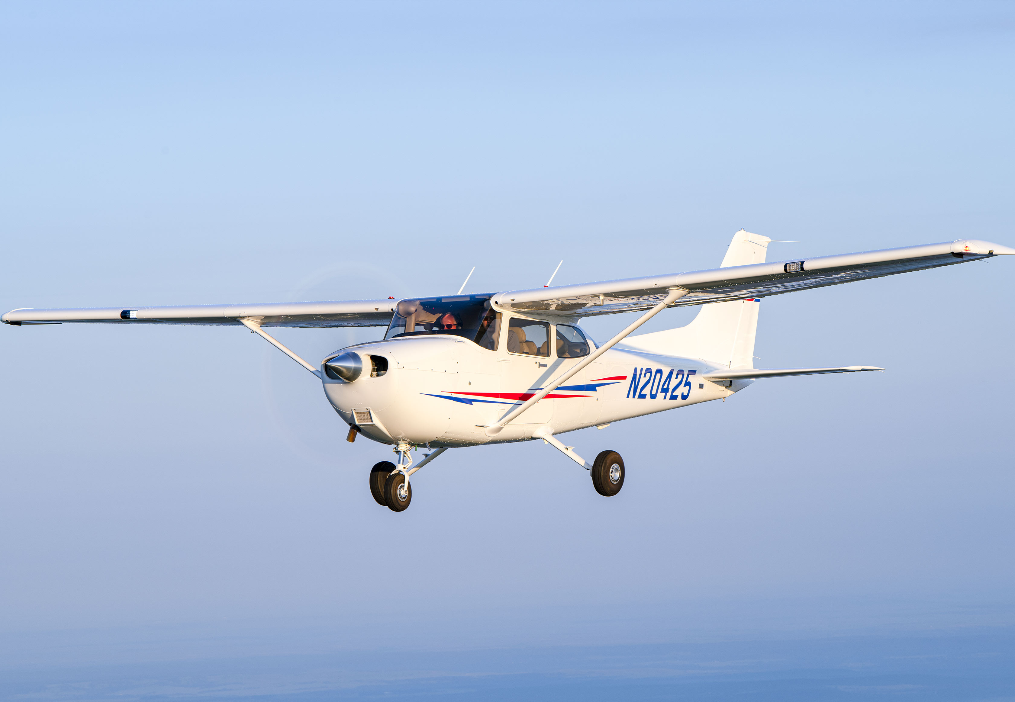 Cessna 172 Skyhawks / ATP Flight School