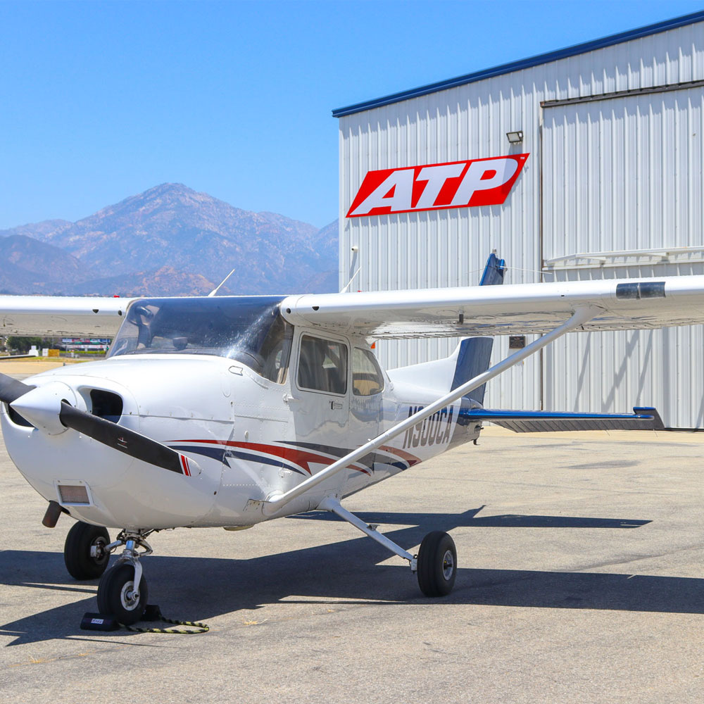 ATP Flight School Opens New Airline Pilot Training Center in Los Angeles