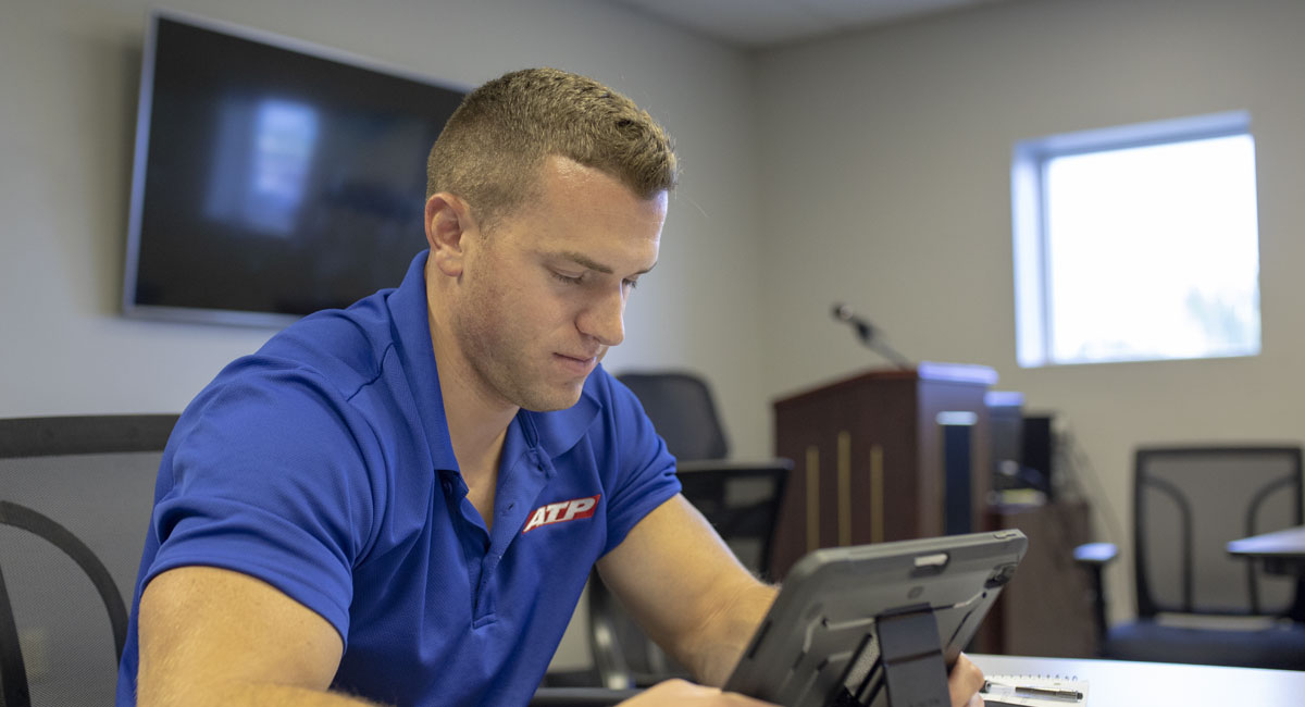 Airline Career Pilot Program / ATP Flight School