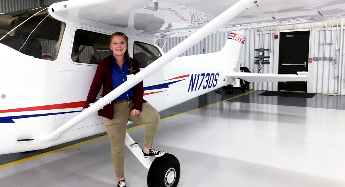 ATP Flight School Cessna 172 with Student